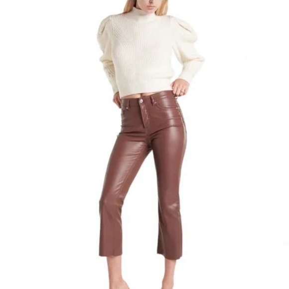 NWT EXPRESS CREAM CABLE KNIT PUFF SLEEVE OPEN BACK FITTED SWEATER SIZE XS - Picture 3 of 10